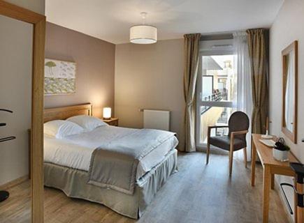 Aparthotel Domitys Les Raisins Bleus Villiers-sur-Marne Esterno foto